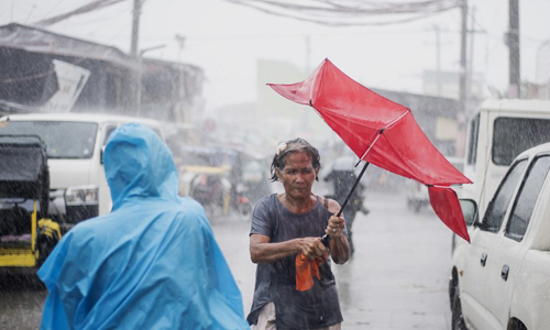 Người[-]Philippines[-]mô[-]tả[-]siêu[-]bão[-]Mangkhut[-]như[-]"ngày[-]tận[-]thế"